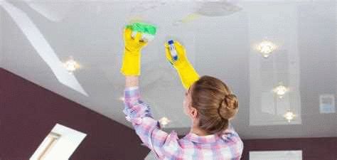 Как помыть натяжной потолок в домашних условиях: пять шагов к чистоте